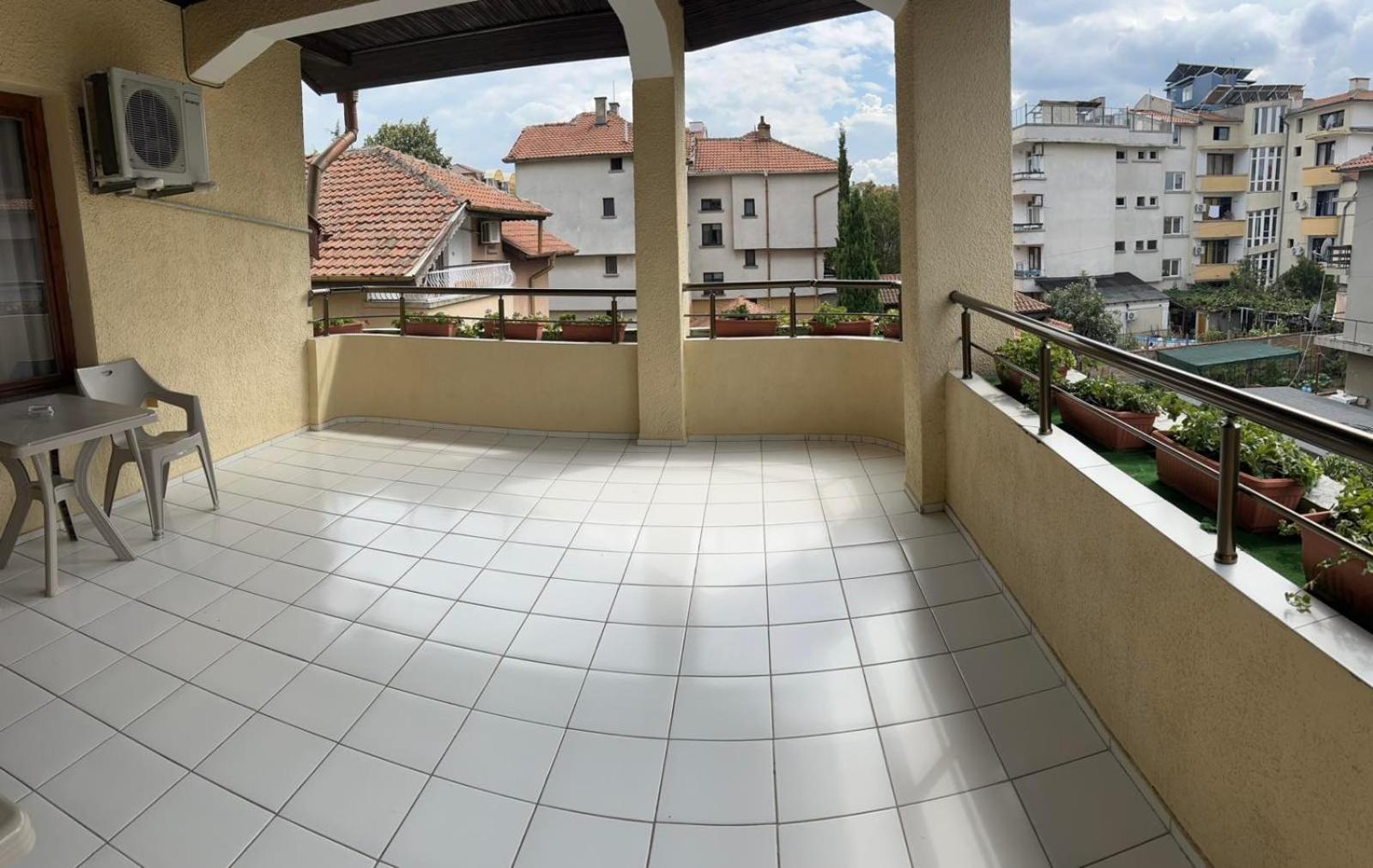 Homestay Paradise Chernomorets
